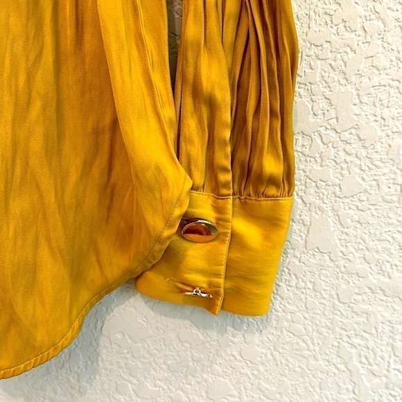 Loft Ruffled Long Sleeve Blouse Size XS - Picture 3 of 8